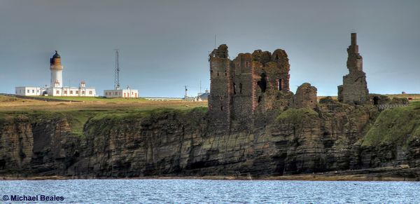 Noss Lighthouse with Sinclair & Girnigoe Castles – Michael Beales